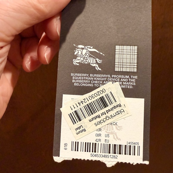 Classic Burberry Quilted Plaid Black and White Peplum Jacket, USA Size 8 - Picture 9 of 10